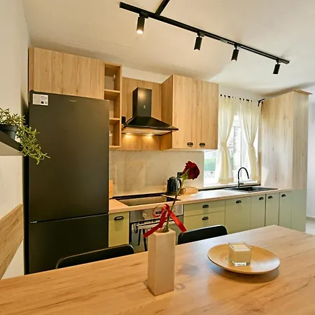 Ferienhaus My Casa Vento - Spacious House With Garden, Bbq And Parking *
