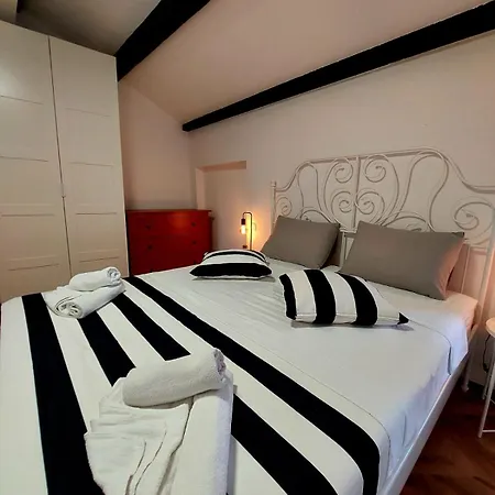My Casa Vento - Spacious House With Garden, Bbq And Parking