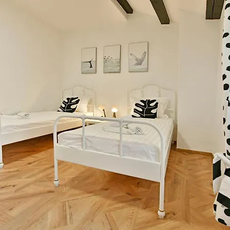 My Casa Vento - Spacious House With Garden, Bbq And Parking Feriehus *