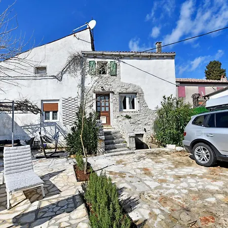 My Casa Vento - Spacious House With Garden, Bbq And Parking