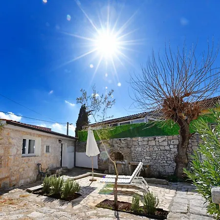 My Casa Vento - Spacious House With Garden, Bbq And Parking *